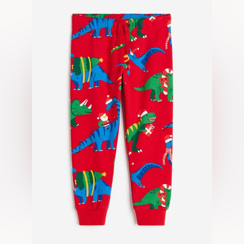 Sweatpants with holiday theme